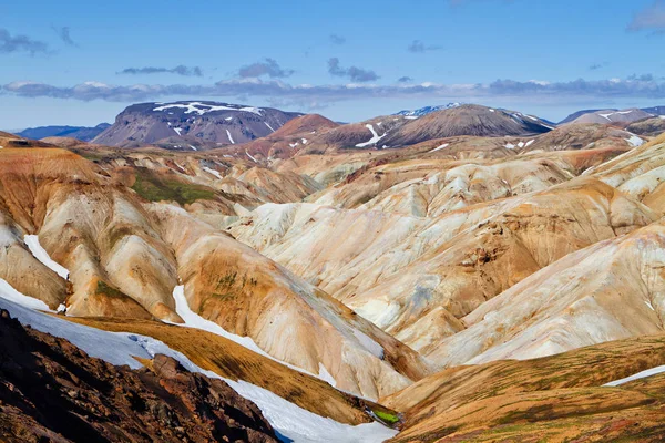 Paisaje Montañoso Islandés Coloridas Montañas Volcánicas Zona Geotérmica Landmannalaugar Una — Foto de Stock
