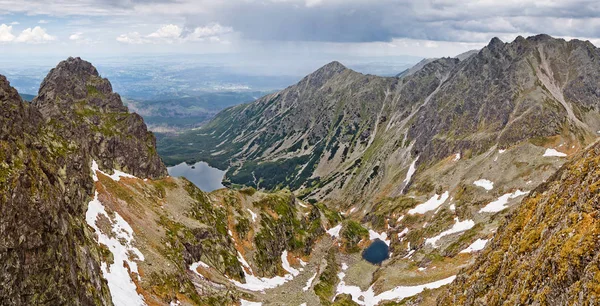 Panorámás Kilátás Hegyvidéki Táj Tátrai Nemzeti Park Lengyelország Magas Tátra — Stock Fotó