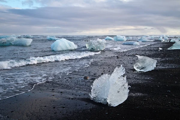 Lód Rock Czarnego Piasku Plaży Diamond Islandia Obraz Stockowy