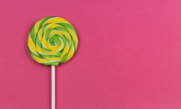 Yellow Green Spiral Lollipop Stock Images Colorful Lollipop Pink Background — Stock Photo, Image