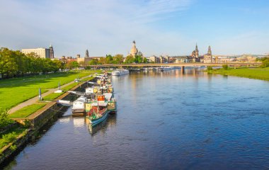 Dresden Elbe Nehri, Almanya ile