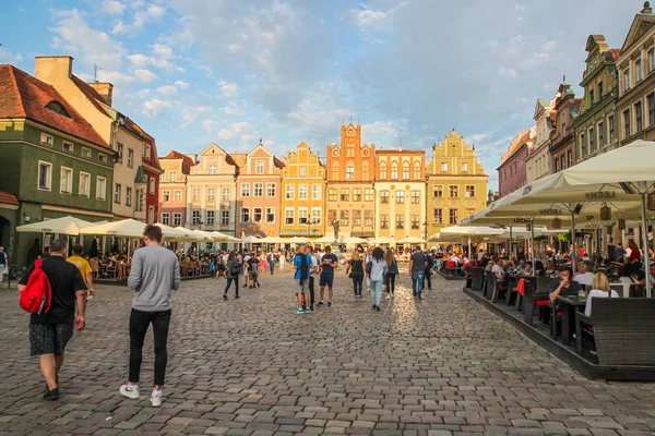 Poznan Poland July 2018 People Old Square Poznan — Stock Photo, Image