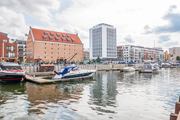 Lodě Gdaňské Staré Město Kanálu Gdaňsk Polsko — Stock fotografie