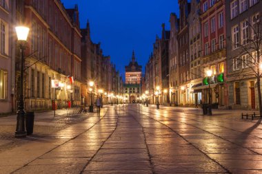Poznan, Polonya, 30 Temmuz 2018: İnsanlar Poznan eski meydanında