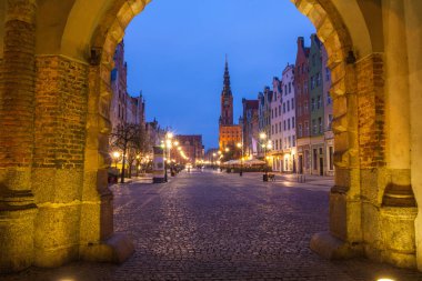 Poznan, Polonya, 30 Temmuz 2018: İnsanlar Poznan eski meydanında