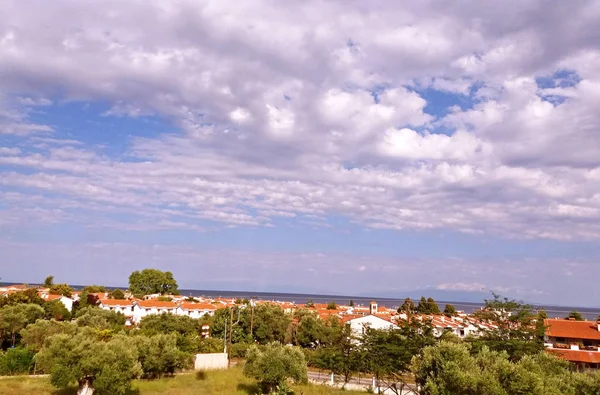 В Греции видны небо и море — стоковое фото