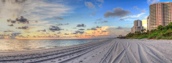 Puesta Sol Sobre Océano Vanderbilt Beach Nápoles Florida — Foto de Stock