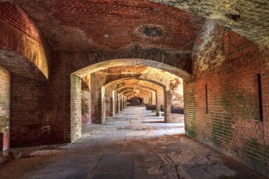 Fort Zachary Taylor Key West, Florida, 1845'te inşa edilmiş ve Dünya Savaşı ve ikinci Dünya Savaşı insanlı yapıldı.. 