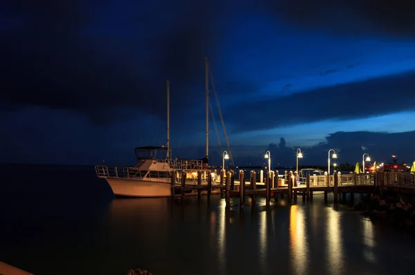 Key West Florida Usa Září 2018 Noční Oceán Doku Hyatt — Stock fotografie