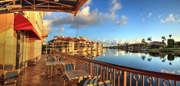 Restaurante Água Longo Vila Baía Veneza Nápoles Flórida — Fotografia de Stock