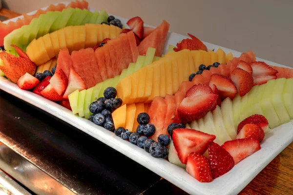 Fresh Fruit Platter Including Watermelon Cantaloupe Honeydew Melon Strawberries Pineapple — Stock Photo, Image