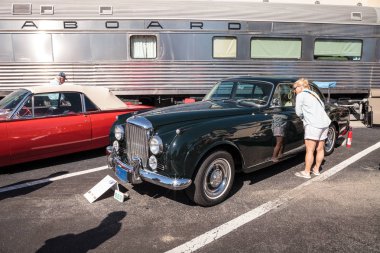 Nadir mavi 1962 Bentley S2 Continental Flying Spur 32 An