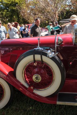 Kırmızı 1929 Auburn 120 Speedster 32 Yıllık Napoli Depo Cl at