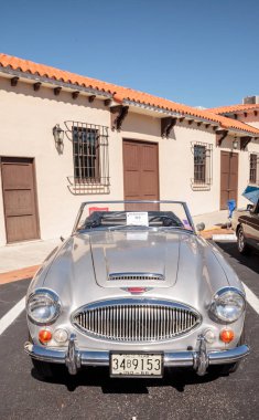 Gümüş 1966 Austin Healey 32 Yıllık Napoli Depo Classi