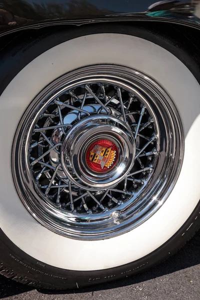 Black four-door 1939 Chevy Master at the 32nd Annual Naples Depo — Stock Photo, Image