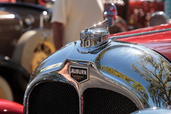 Red 1929 Auburn 120 Speedster на 32-й ежегодной выставке в Неаполе — стоковое фото