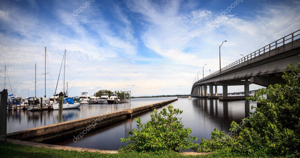 Edison Bridge over the Caloosahatchee River in Fort Myers