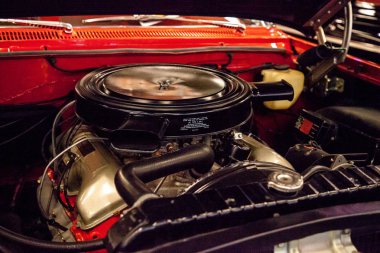 1962 model kırmızı Chevrolet Bel Air Muscle Car City ilham perisinde sergileniyor.