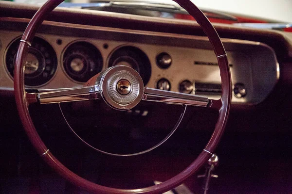 White 1964 Chevrolet Malibu Ss te zien op de Muscle Car City — Stockfoto