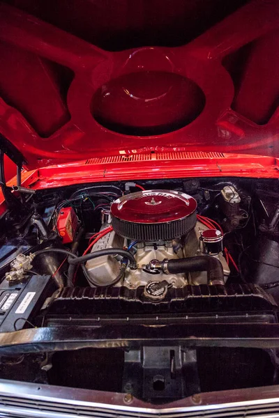 Röd 1967 Chevrolet Nova visas på Muscle Car City Museum. — Stockfoto