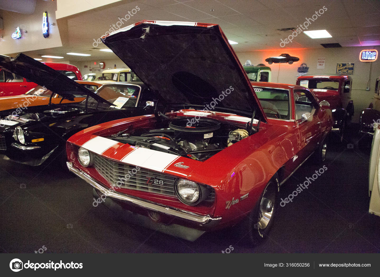 ᐈ Camaro Z28 Stock Pics Royalty Free 1969 Camaro Pictures Download On Depositphotos