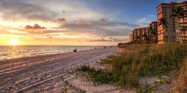 Pôr Sol Sobre Areia Branca Delnor Wiggins State Park Nápoles — Fotografia de Stock