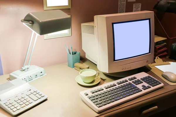 Retro Interior Office Desk Dark Room Simulator Object — Stock Photo, Image