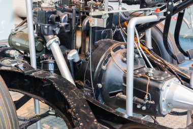 Araba motor bölümü ayrıntı kadar kapatın. Konsept araba iş endüstrisi hakkında. Motoru fabrika ve otomobil şirketi.
