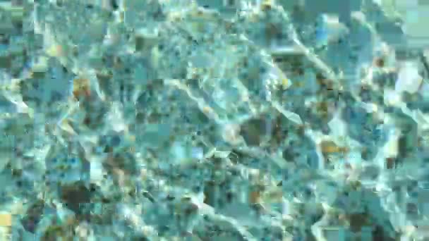 Чистая Голубая Поверхность Воды Бассейне Светлыми Отражениями — стоковое видео