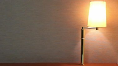 Yatak odasında yatağın üzerinde parlayan eski lambayı kapatın.