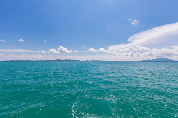 Hermosa vista del paisaje desde la isla samet en Tailandia . —  Fotos de Stock