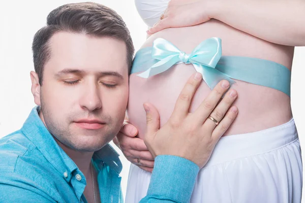 Una Donna Incinta Suo Marito Aspettano Bambino Famiglia Aspetta Bambino — Foto Stock