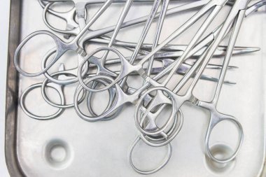 Hayvanlar, hadım etme, sterilizasyon işlemleri yürütmek için araçlar kümesi