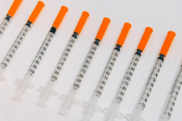 Behandeling tegen verslaving. Vaccinatie van mensen. Insuline injectie — Stockfoto