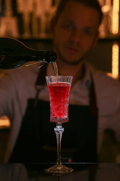 Cocktail Kir Royal Con Fetta Arancia Cubetti Ghiaccio — Foto Stock