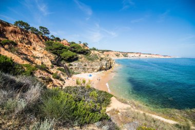 Güzel Falesia Beach uçurum gördüm Portekiz