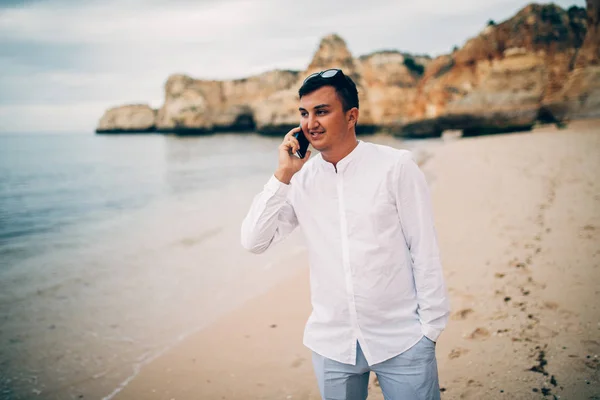 Handsome Young Male Glasses Walking Beach Talking Mobile Phone Communication — Stock Photo, Image