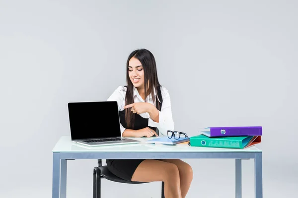 Young Business Woman Laptop Isolated White Background — Stock Photo, Image
