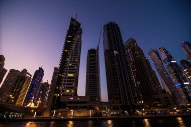 Skycrapers Dubai Marina Şubat 2017, Dubai Yat Limanı gece gece cityscape ışıkları