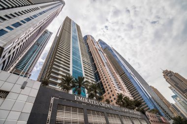 Modern mimari - yüksek doğmak ve binaların Dubai Marina, Birleşik Arap Emirlikleri