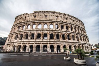 Roma, İtalya Colosseum ana seyahat konumlar biridir. Colosseum doğal görünümü.