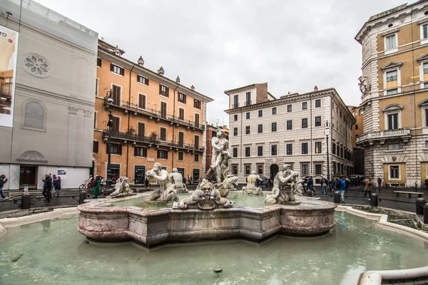 Roma, Italia - Novembre 2018: Fontana del Moro in Piazza Navona a Roma — Foto Stock