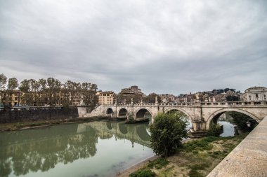 Rome, İtalya - Kasım, 2018: Castel Sant Angelo ya da Hadrian Mozolesi Roma İtalya, Antik Roma'da inşa, şimdi İtalya'nın ünlü turistik 's. Castel Sant Angelo en uzun zamanlar