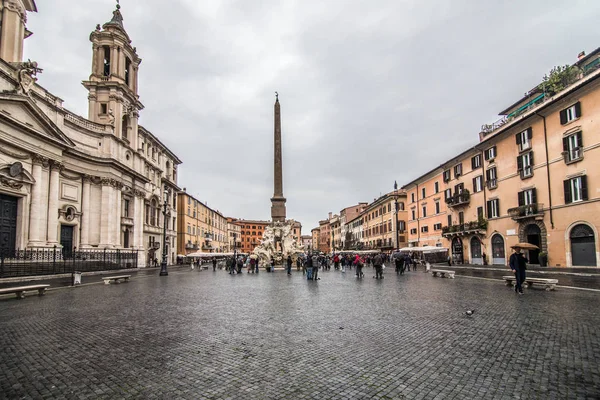 Rome, İtalya - Kasım, 2018: Piazza Navona, Roma, Fontana del Moro — Stok fotoğraf