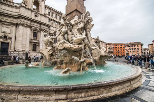 Roma, Italia - Novembre 2018: Fontana del Moro in Piazza Navona a Roma — Foto Stock