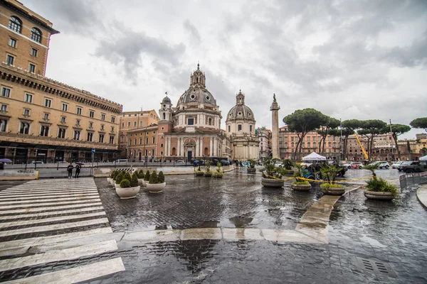 Roma, Italia - Novembre 2018: Centro storico Strade di Roma, Italia — Foto Stock