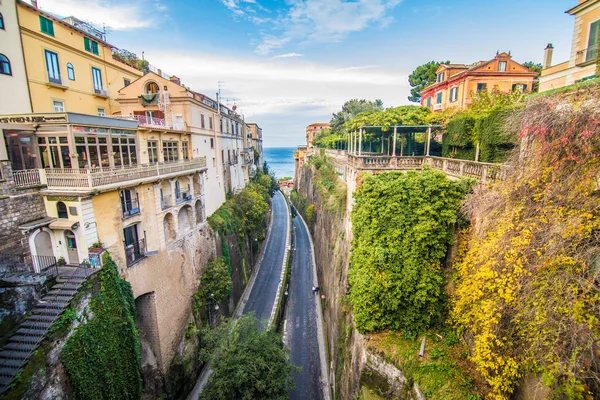 Sorrente, Italie - Novembre, 2018 : Vieille ville de Sorrente Côte amalfitaine en Italie — Photo