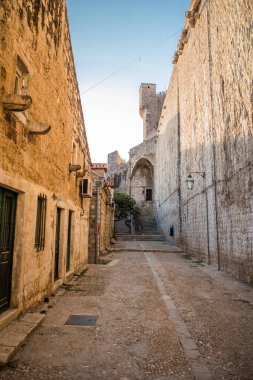Dubrovnik, Hırvatistan - Temmuz 2019: Hırvatistan 'ın Dubrovnik kentindeki Old Town' da sokak.