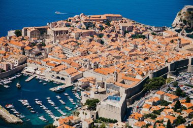 Dubrovnik, Hırvatistan. Eski kasabanın panoramik manzarası. Yukarıdan görüntüle