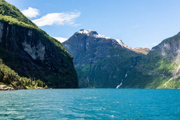Geirangerfjord 挪威美丽的山景和峡湾 — 图库照片